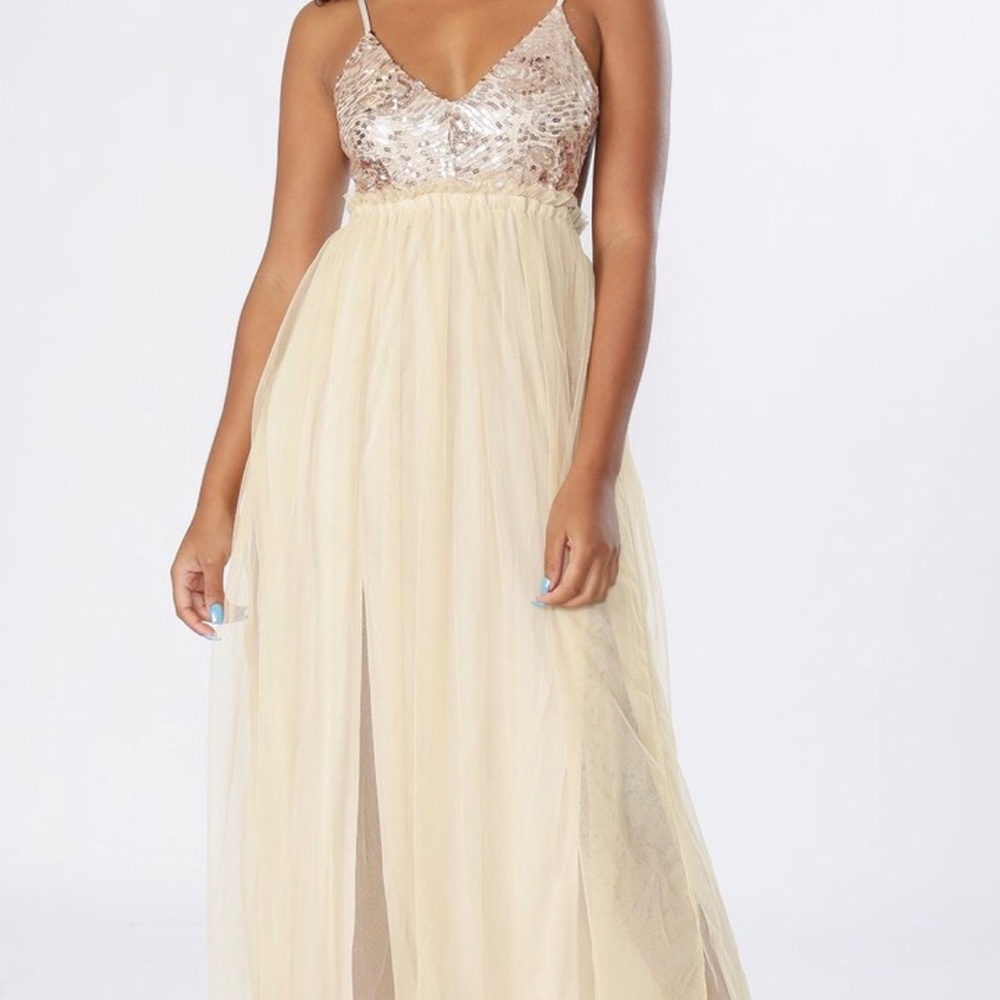 Elegant maxi dress